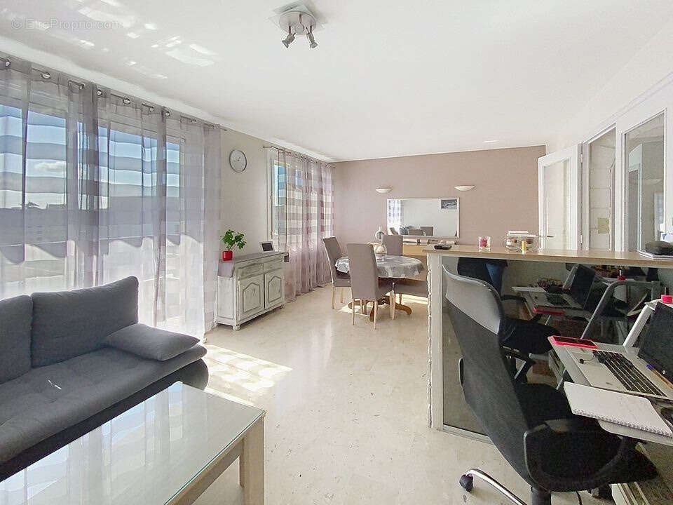 Appartement à VILLEURBANNE