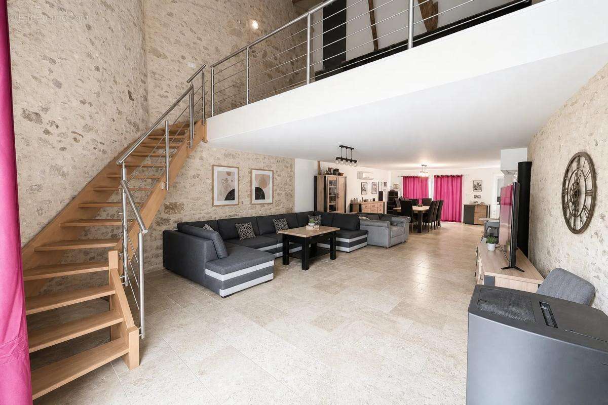 Maison à EYNESSE
