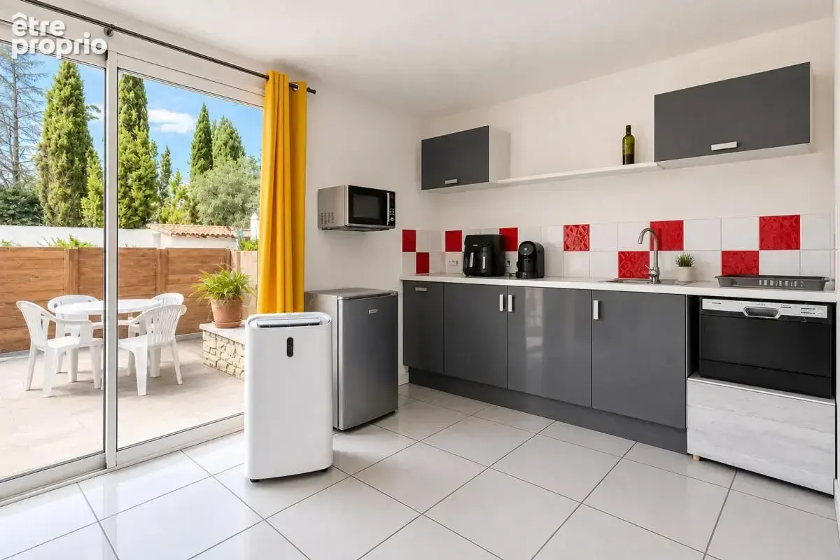 Plaissan (34230) – ensemble immobilier – 5 appartements – terrain 1 055 m² – piscine – potentiel locatif - photo 5