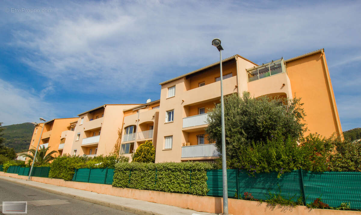 Appartement à LA VALETTE-DU-VAR