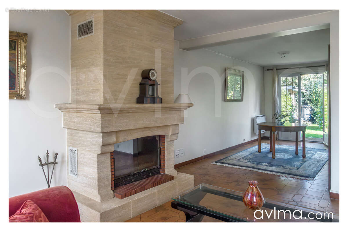 Maison à FEUCHEROLLES