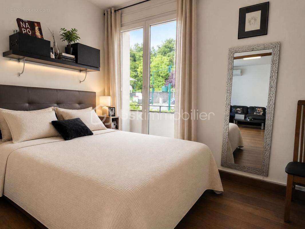 Appartement à NOGENT-SUR-MARNE