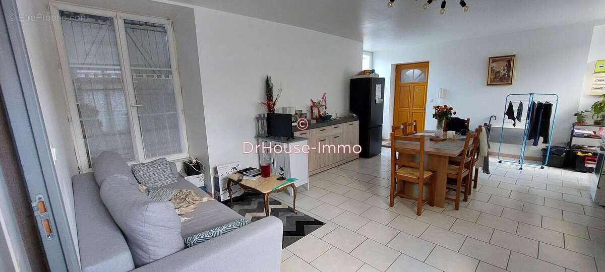 Appartement à MUSSY-SUR-SEINE
