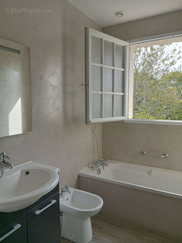 Maison à VENANSAULT