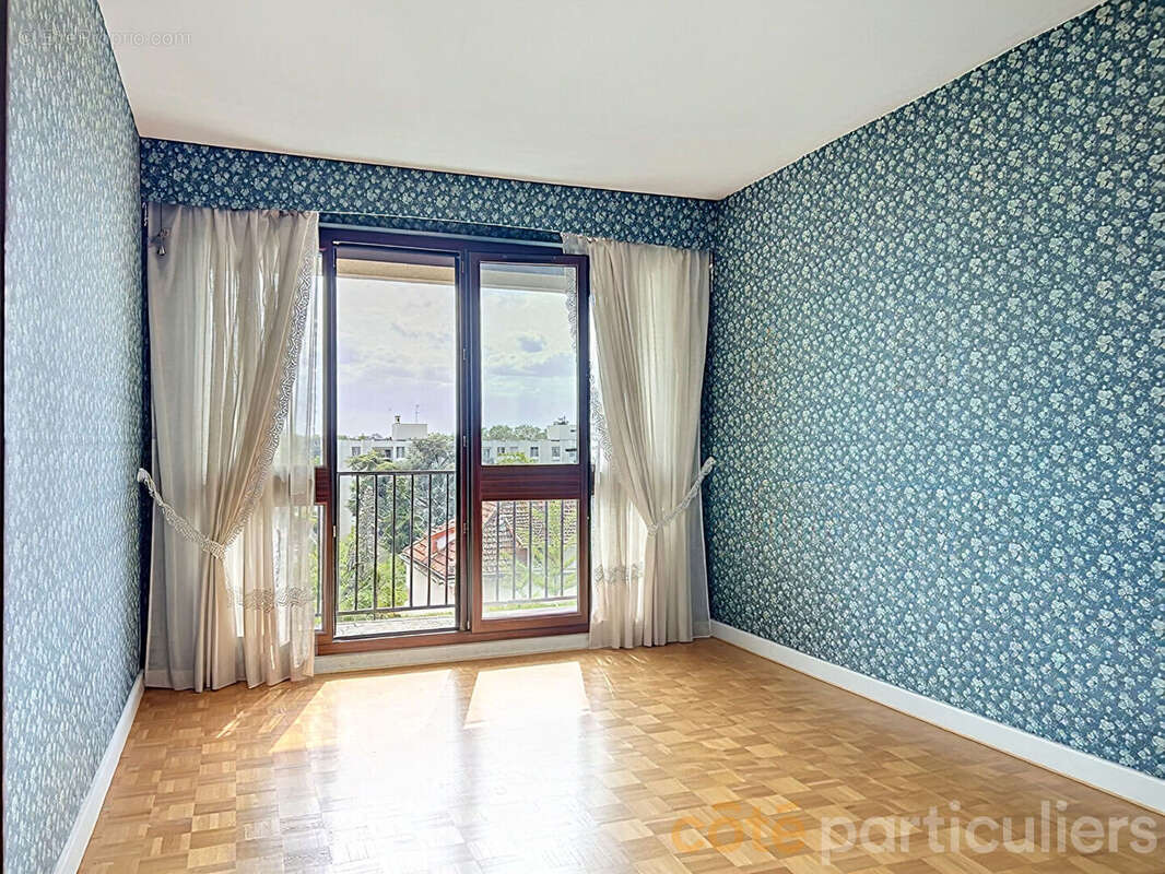 Appartement à SAINT-MAUR-DES-FOSSES