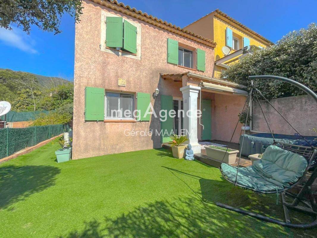 Maison à CAVALAIRE-SUR-MER