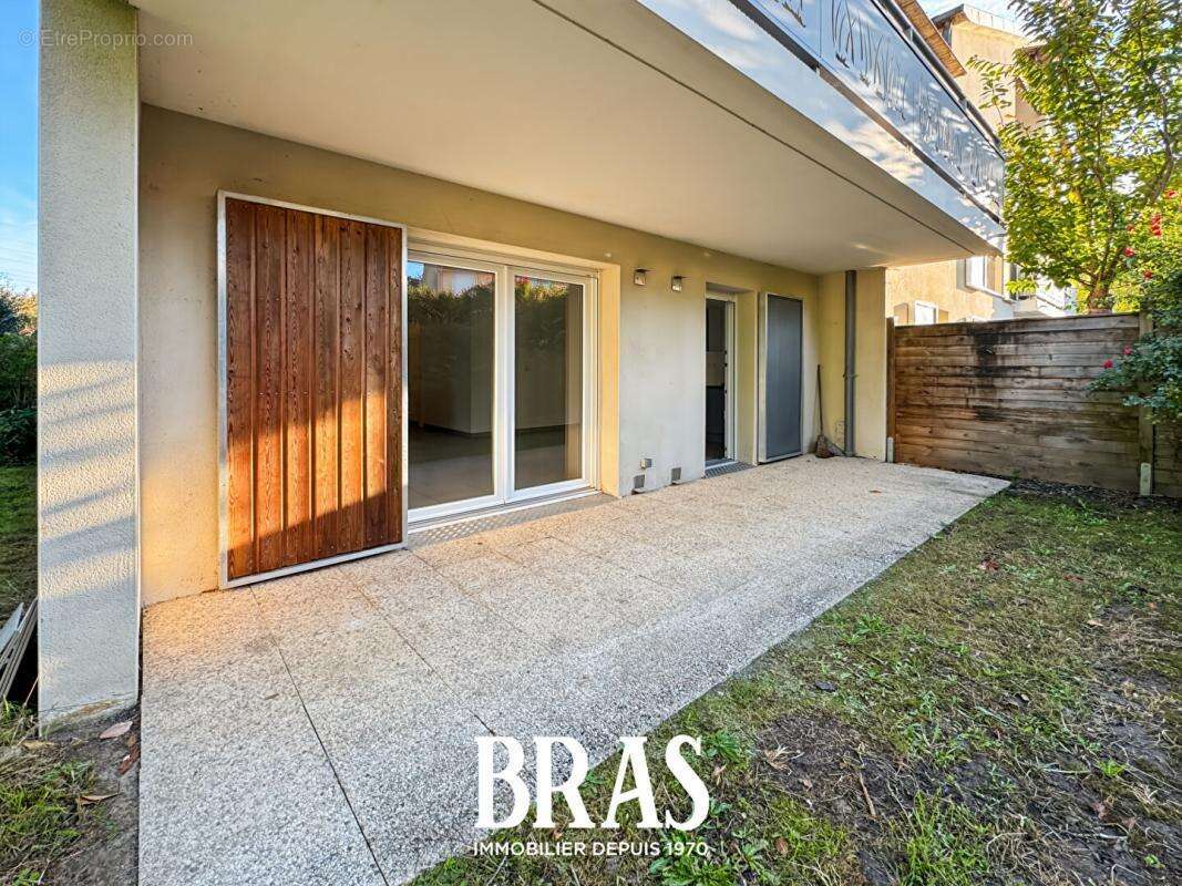 Appartement à BOUGUENAIS