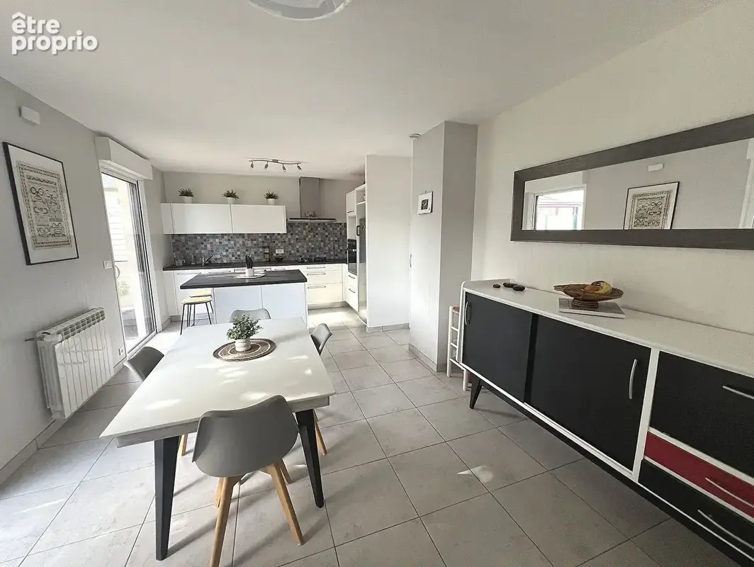 Maison de 1976 rénovée, terrain 417m2 - photo 7