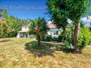 Maison à SAINT-QUENTIN-EN-MAUGES