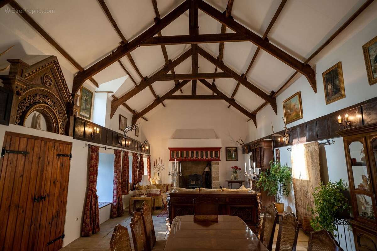 Propriété de caractère en Bretagne avec grand gîte, piscine et 1,6 hectare  résidence principale et potentiel de revenus près d - photo 13