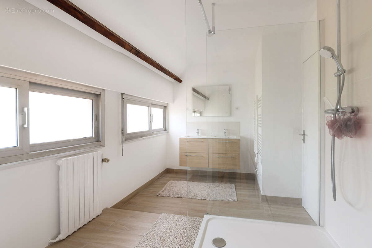 Maison à LA FERTE-ALAIS