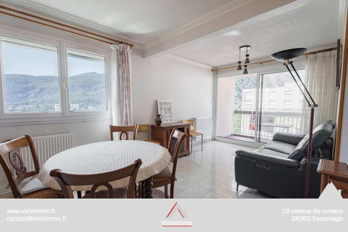 Appartement à SASSENAGE