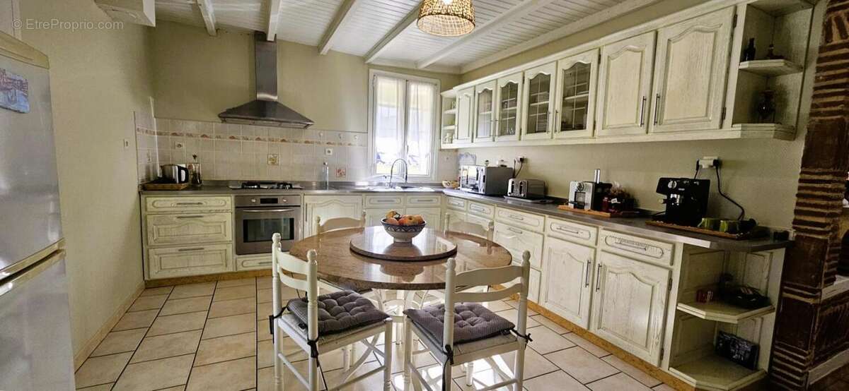 Maison à SAINT-LAURENT-DES-VIGNES