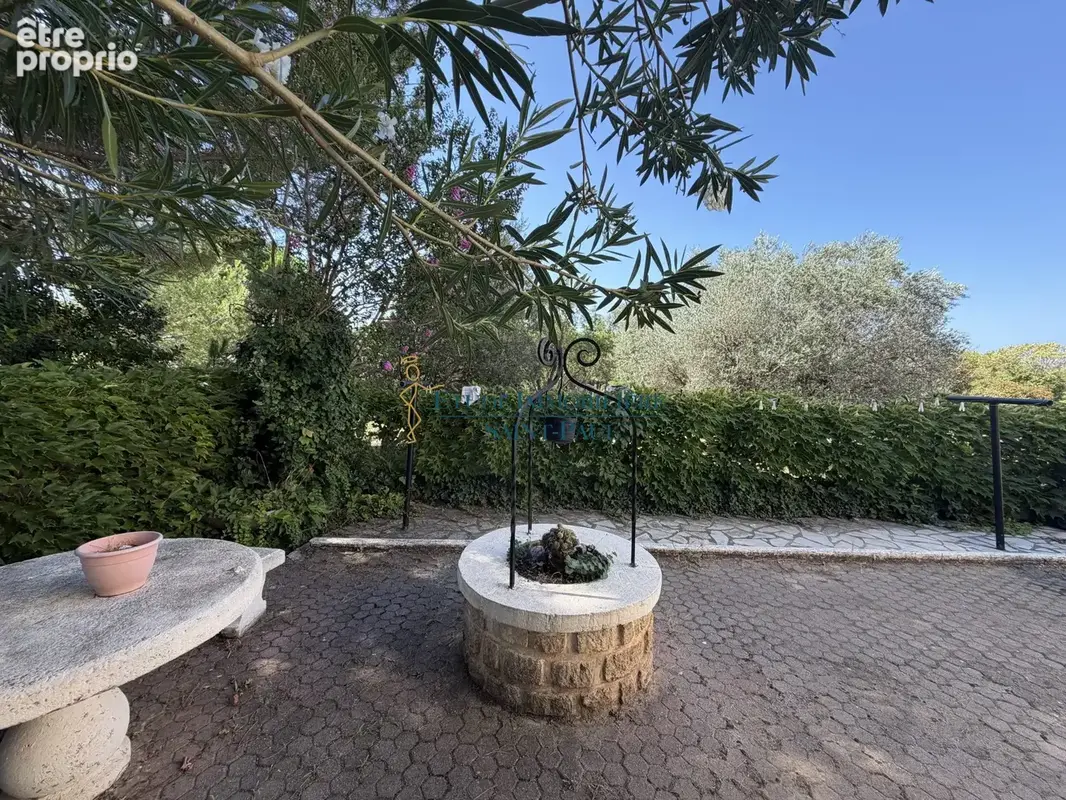 Maison 130 m² à Saint-Andre-De-Sangonis  - photo 4