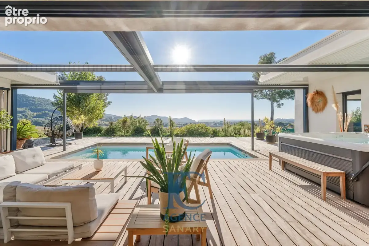 Photo Maison à La Cadiere-D'azur au prix de 2 200 000€