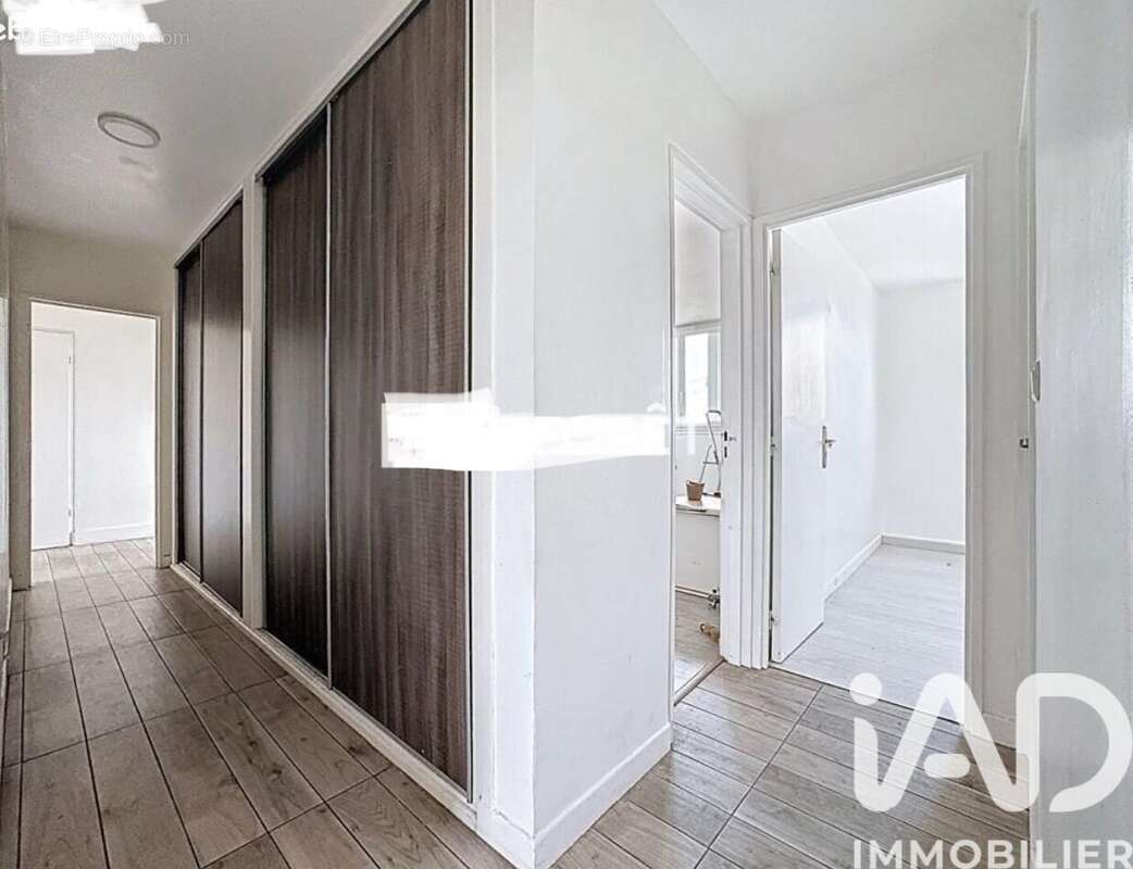 Photo 3 - Appartement à CHILLY-MAZARIN