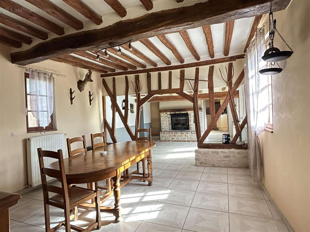 Maison à VIMOUTIERS
