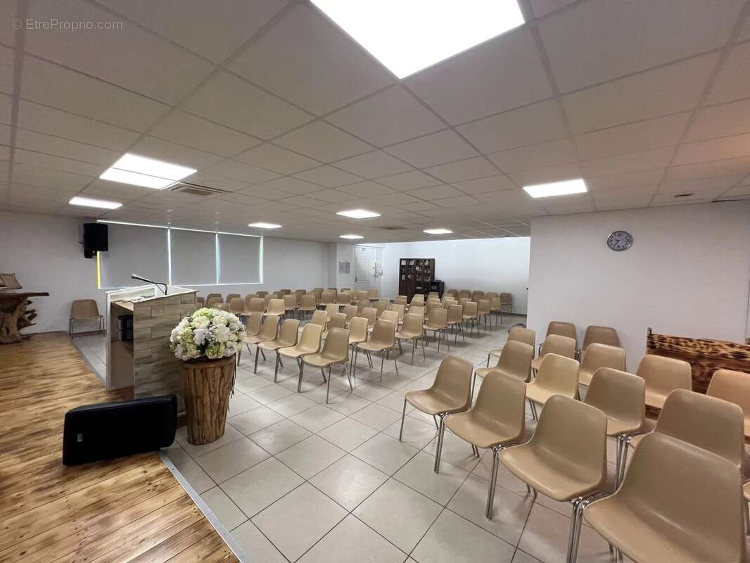 Commerce à MANOSQUE