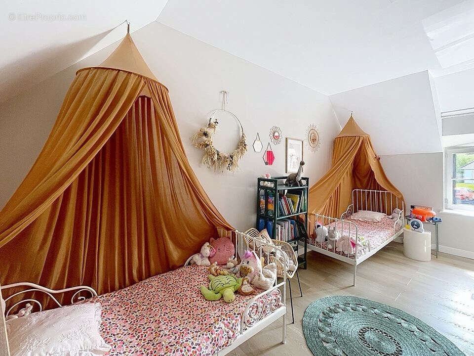 Maison à JULLOUVILLE