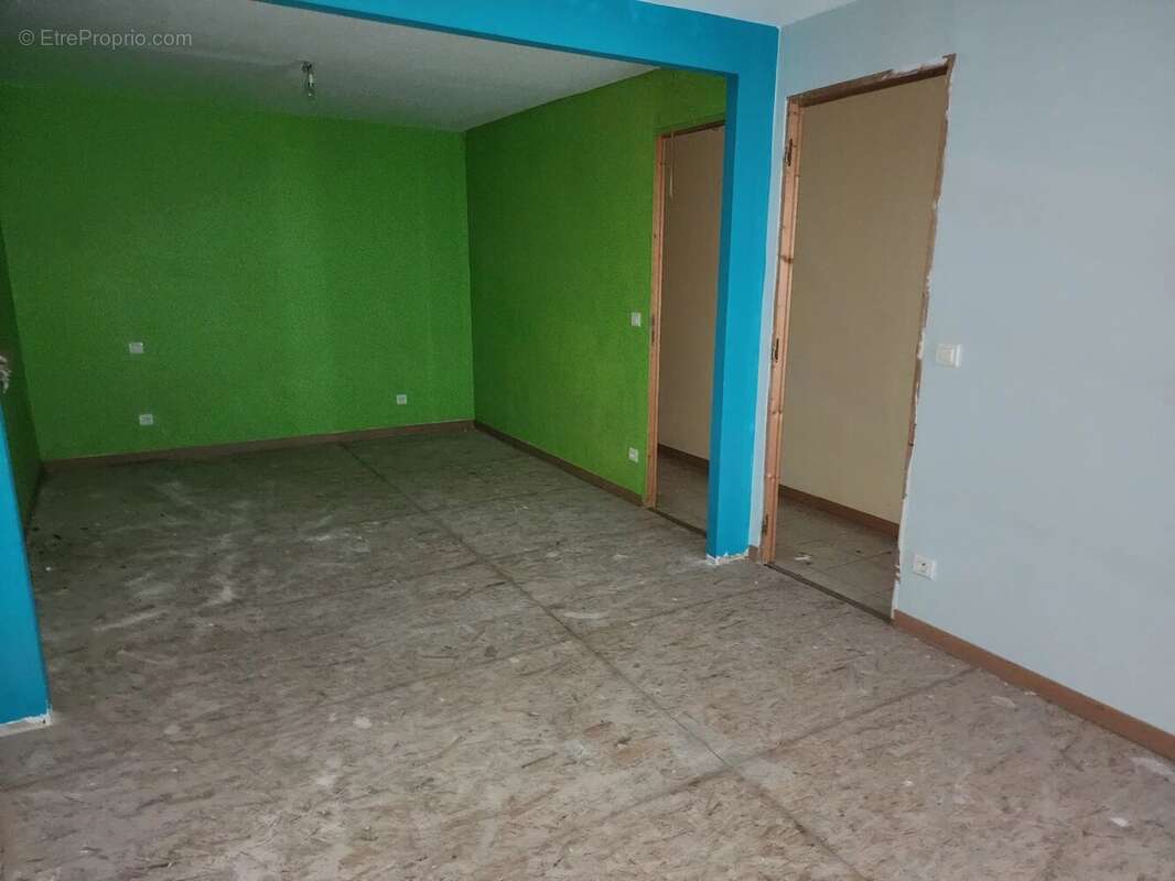 Appartement à BORDES