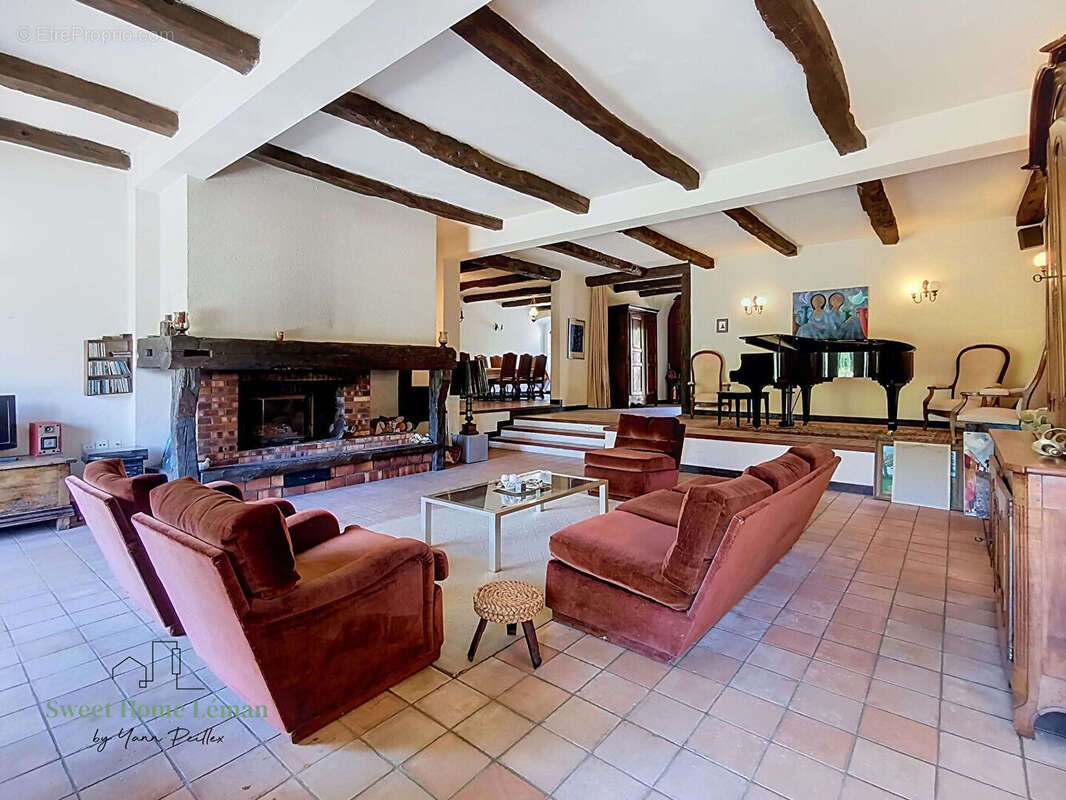 Armoy - propriete sur terrain 9600m² - photo 8