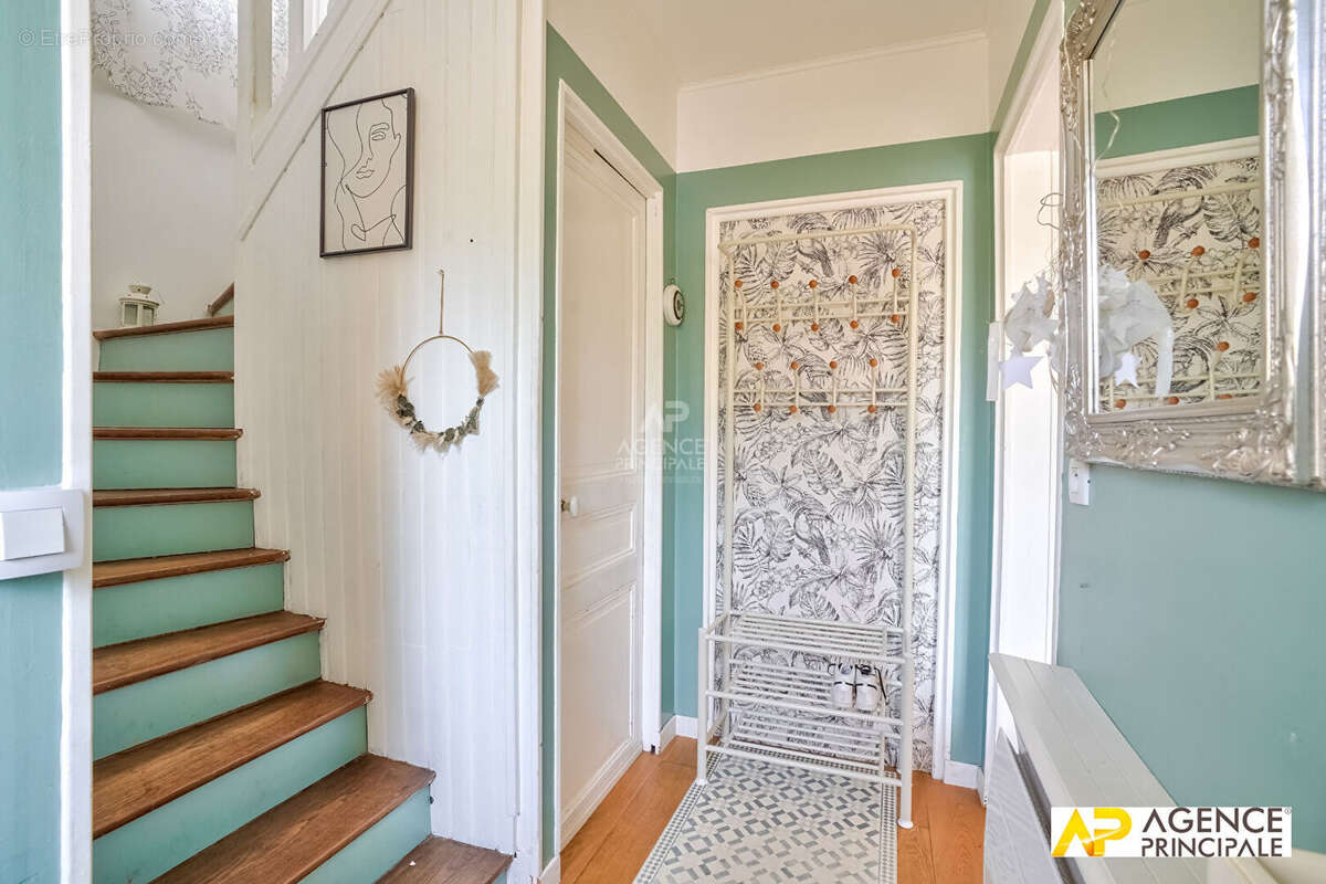 Maison à MAISONS-LAFFITTE