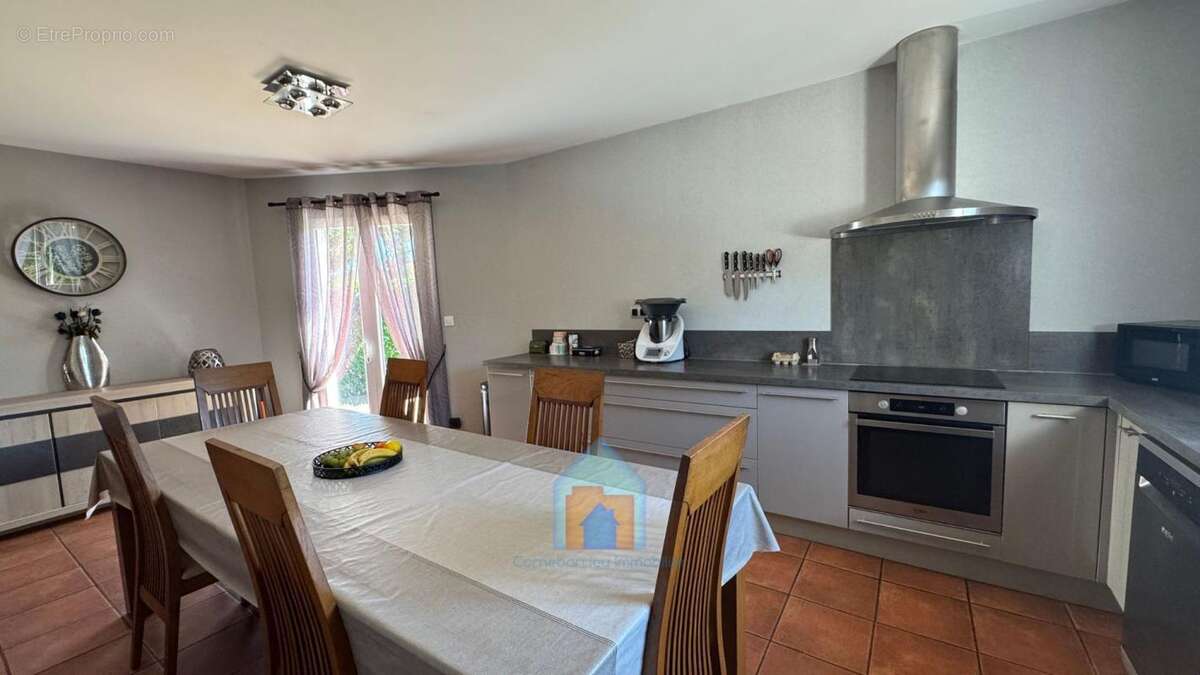 Maison à CORNEBARRIEU