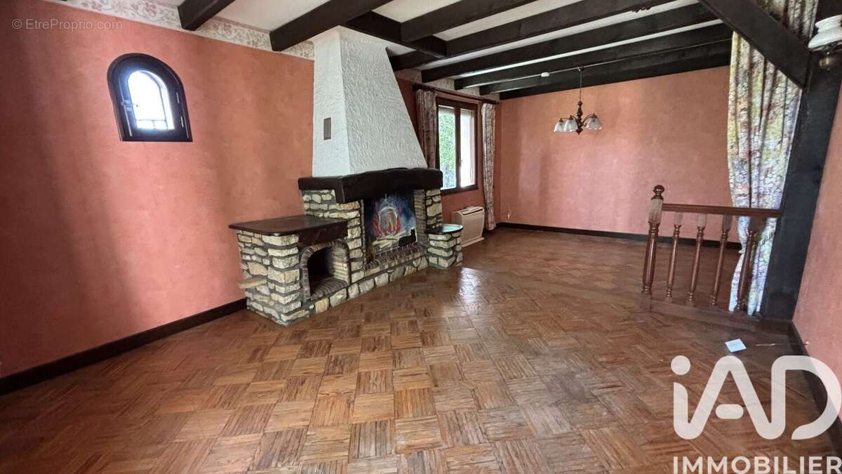 Maison 89 m² à Pierrelatte  - photo 4
