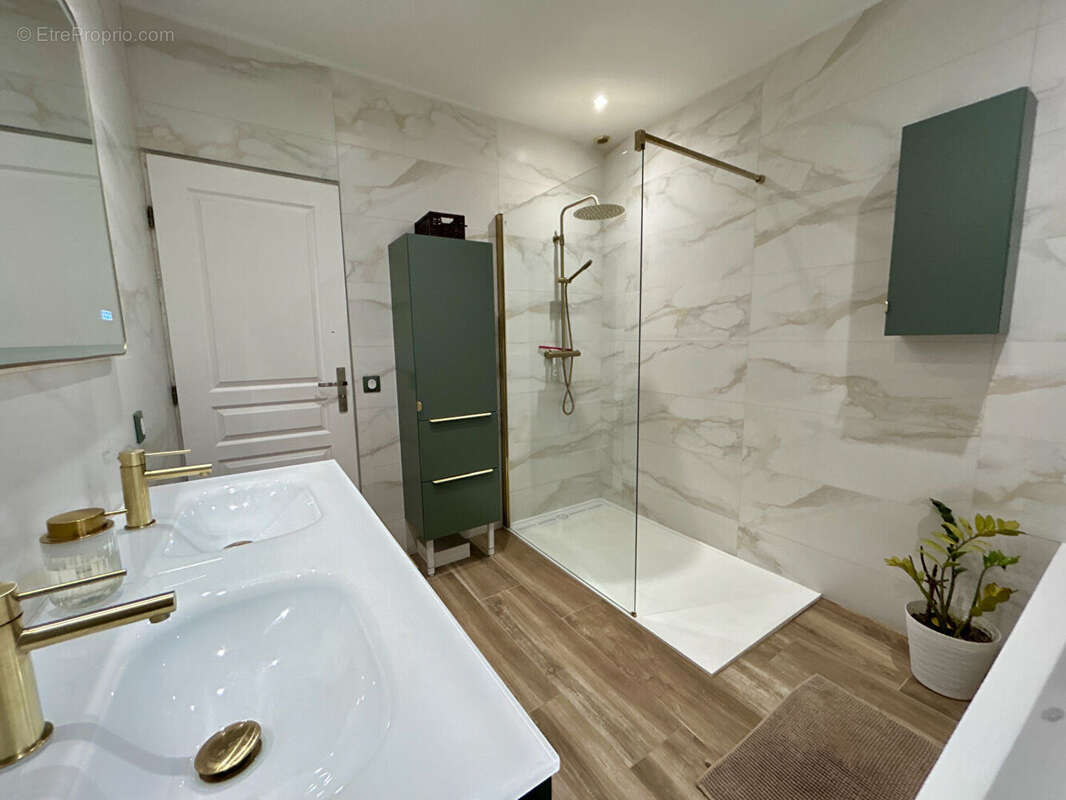 Maison à SAINT-PERAY