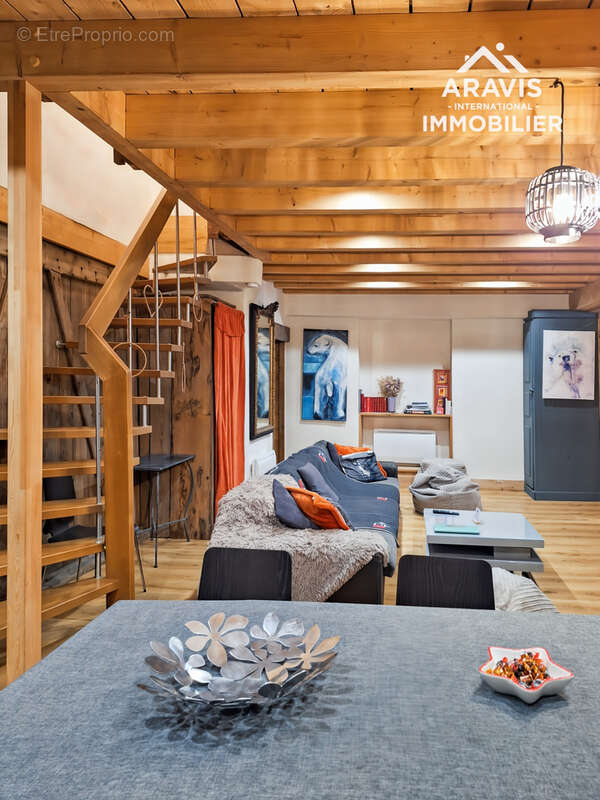 Maison à ARACHES-LA-FRASSE