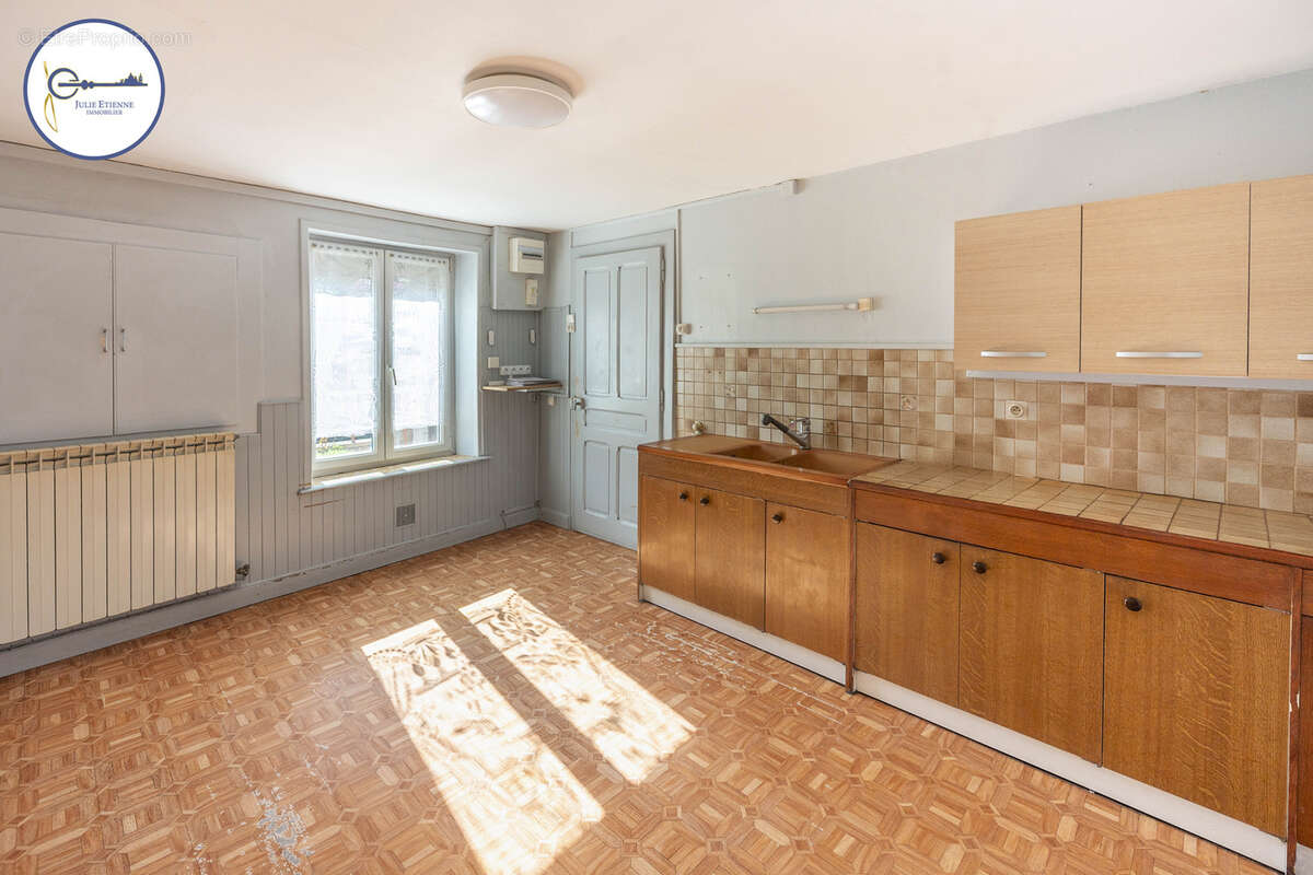Maison à DOMPAIRE