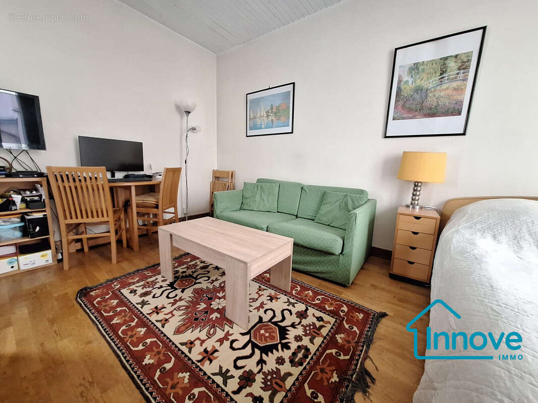 Appartement 24 m² à Paris-17e  - photo 2