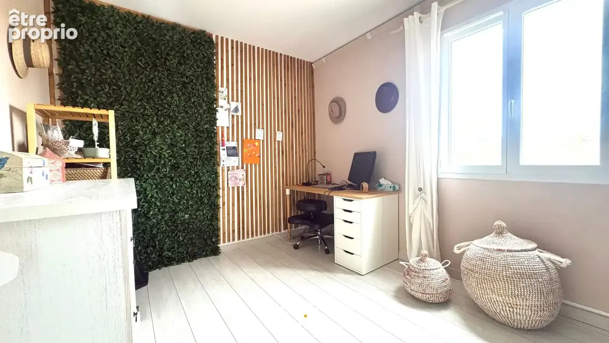 'Nouveauté' Maison type 4/5 avec garage sur 350 m2 terrain commune de Gardanne. - photo 10