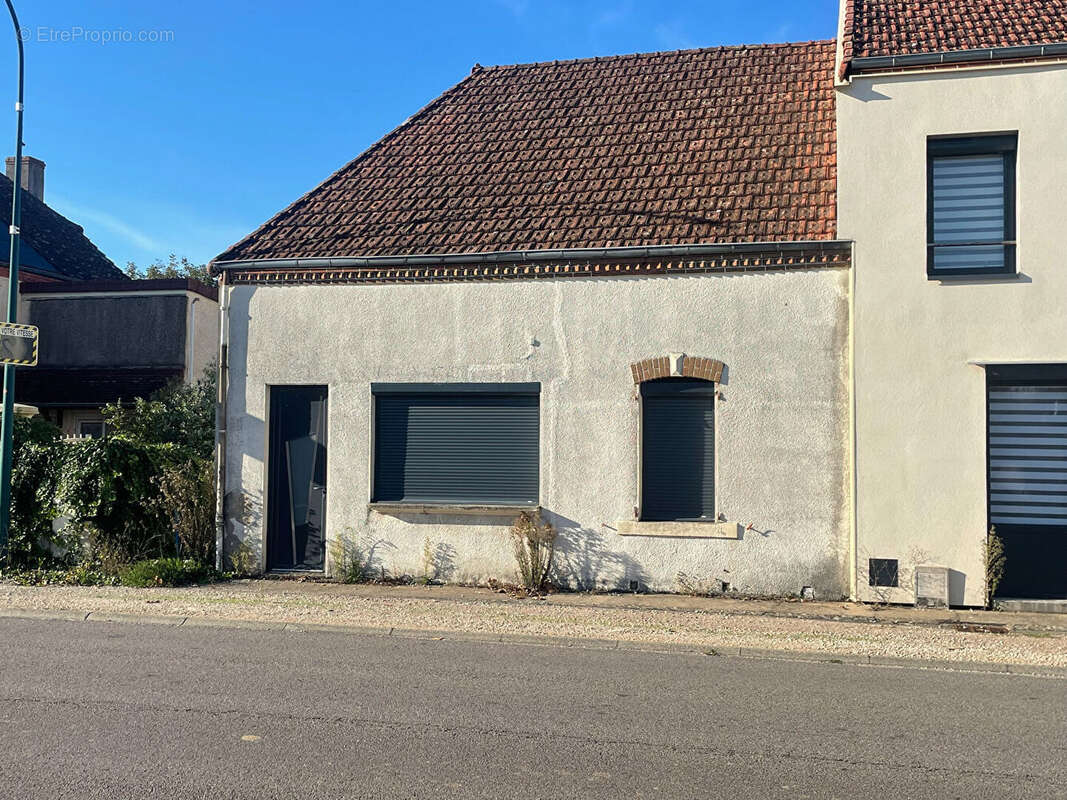 Maison à LESSARD-EN-BRESSE