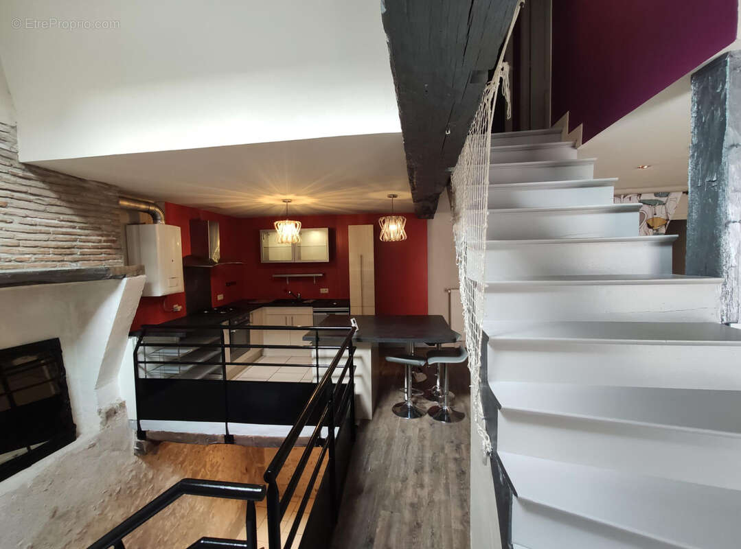 Maison atypique au coeur de la ville - photo 7