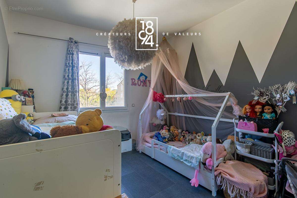 Appartement à SAINT-CYR-SUR-MER