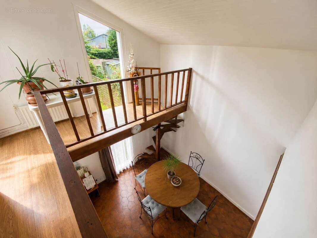 Maison à EMERAINVILLE