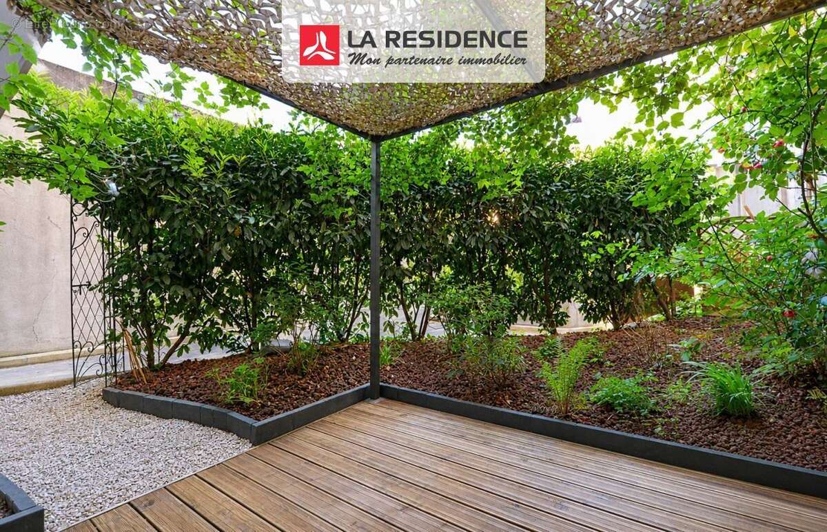 Appartement à LEVALLOIS-PERRET