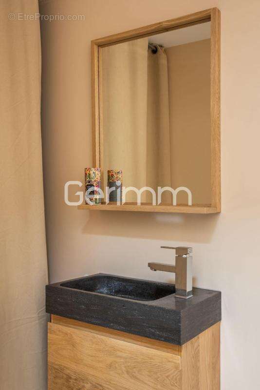 Commerce à GRENOBLE