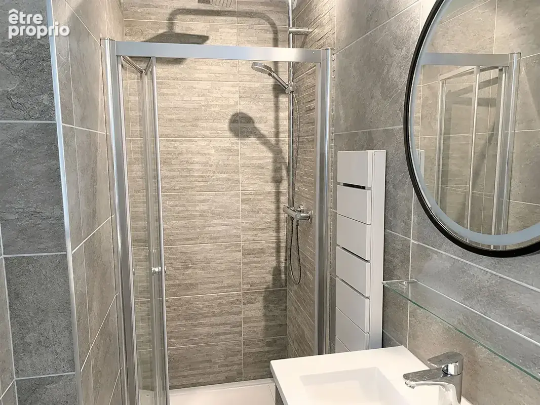 Appartement  4 pièce(s) 93m² + Cave +2 Parkings - photo 11