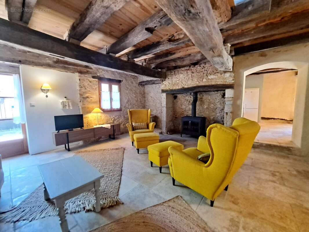 Maison à GONDRIN