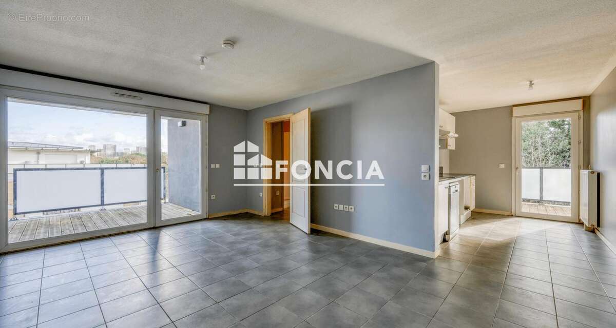 Appartement à CENON