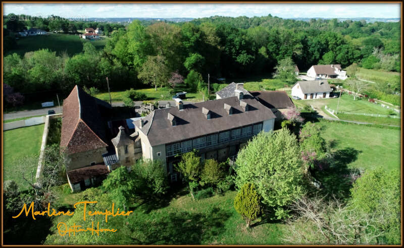 Maison à LAHOURCADE
