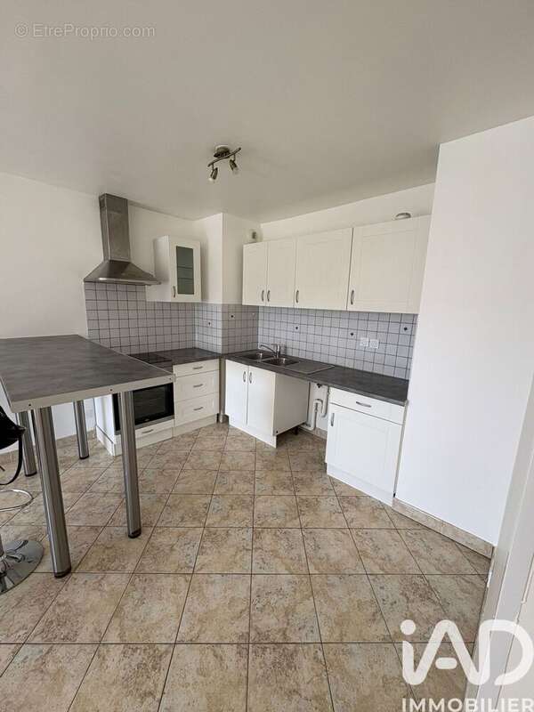 Photo 5 - Appartement à MONTEREAU-FAULT-YONNE