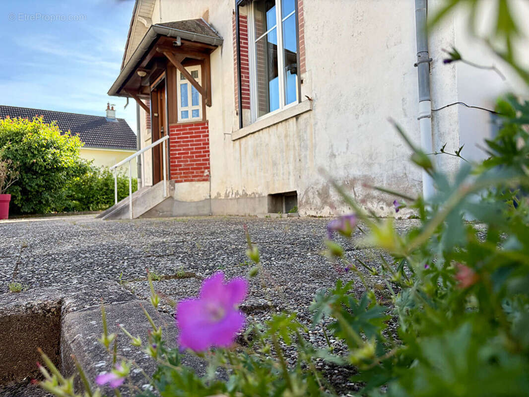 Maison à DOLE