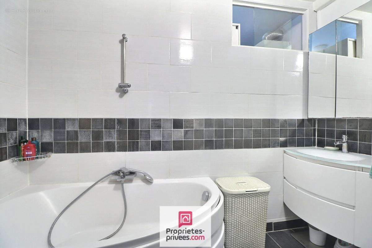 Appartement à POISSY