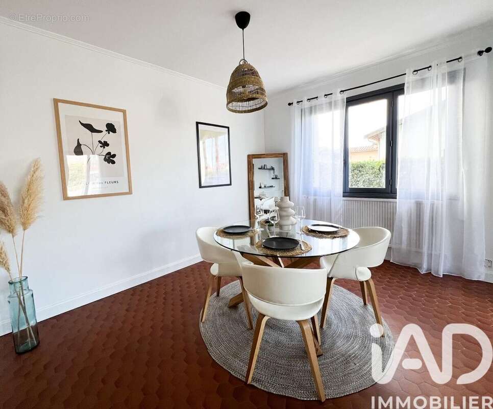 Photo 2 - Maison à MERIGNAC