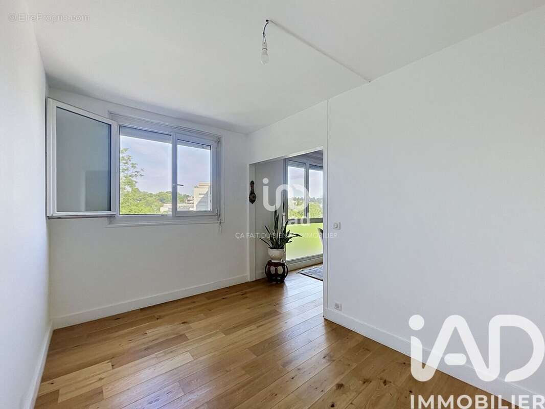 Photo 5 - Appartement à SEVRES