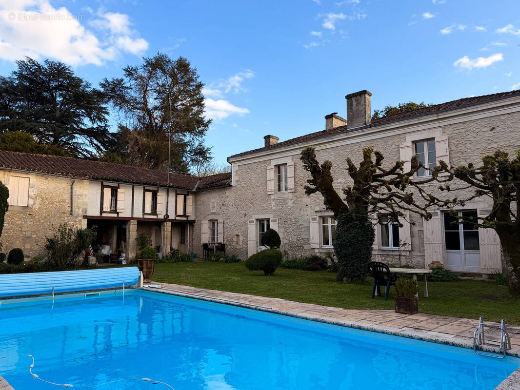 Maison à RAZAC-SUR-L'ISLE