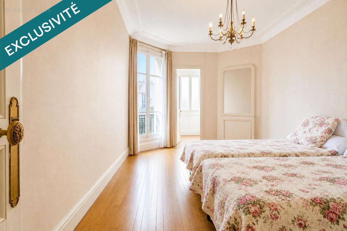 Appartement 63 m² à Paris-14e  - photo 4
